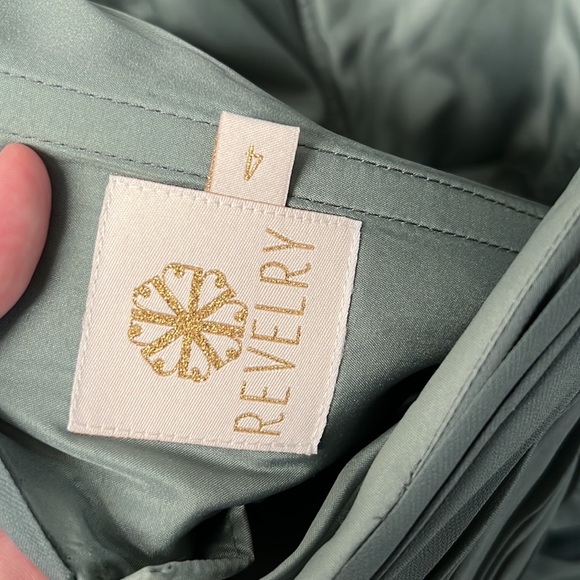 Eucalyptus Lily Chiffon dress size 4 but altered to fit sizes 4-6! - Picture 4 of 8